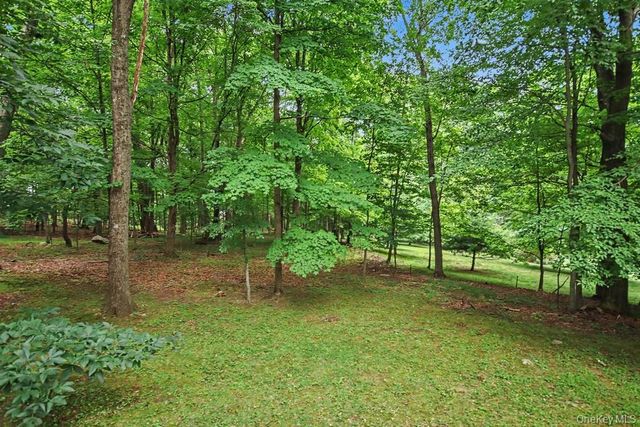 59 Cuddy Road, Mahopac, NY 10541