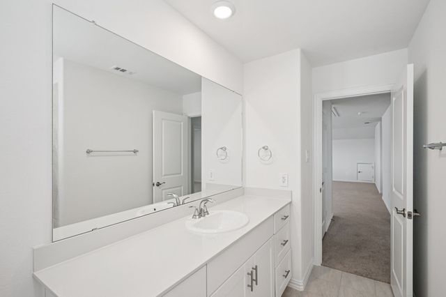 812 Leavenworth Drive, Princeton, TX 75071