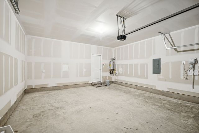 812 Leavenworth Drive, Princeton, TX 75071