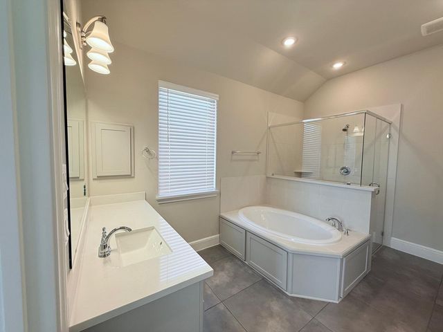 4934 Dickens Landing Drive, League City, TX 77573