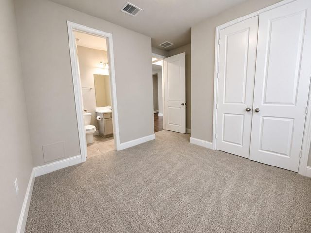4934 Dickens Landing Drive, League City, TX 77573