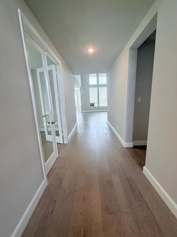 4934 Dickens Landing Drive, League City, TX 77573
