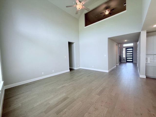 4934 Dickens Landing Drive, League City, TX 77573
