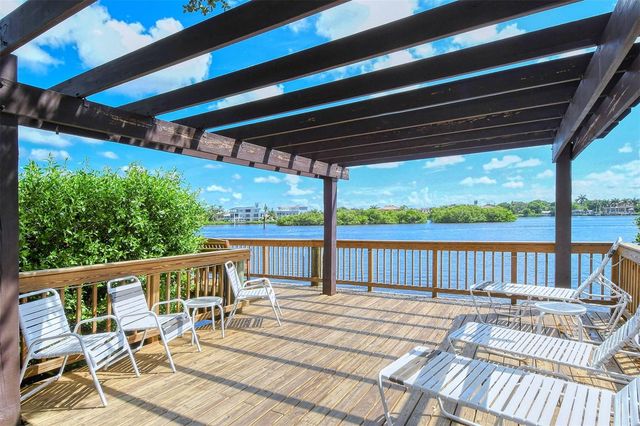 6287 MIDNIGHT PASS ROAD 103, Sarasota, FL 34242