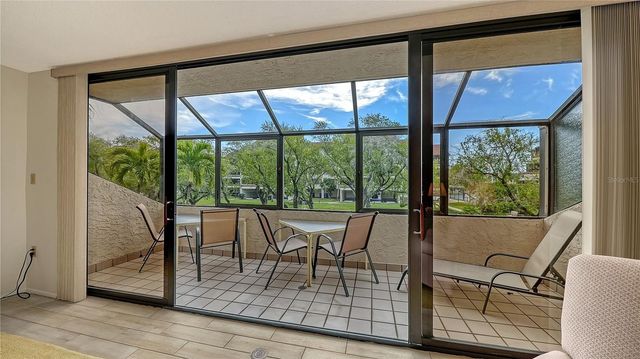 6287 MIDNIGHT PASS ROAD 103, Sarasota, FL 34242