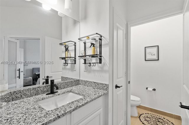 10934 SW 235th St, Homestead, FL 33032