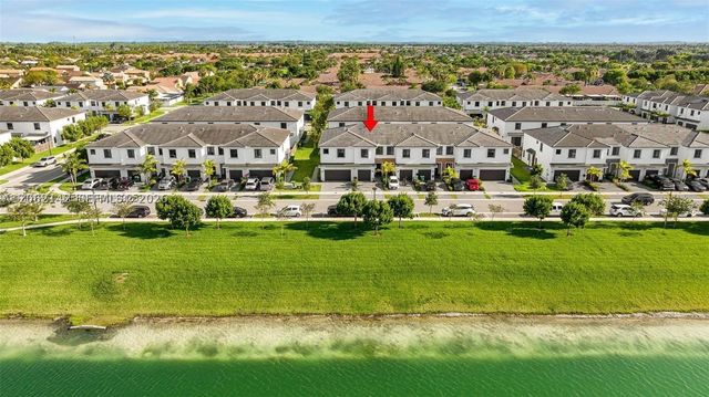 10934 SW 235th St, Homestead, FL 33032