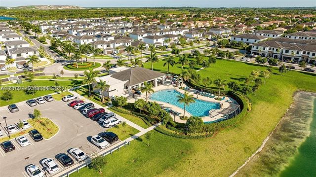 10934 SW 235th St, Homestead, FL 33032