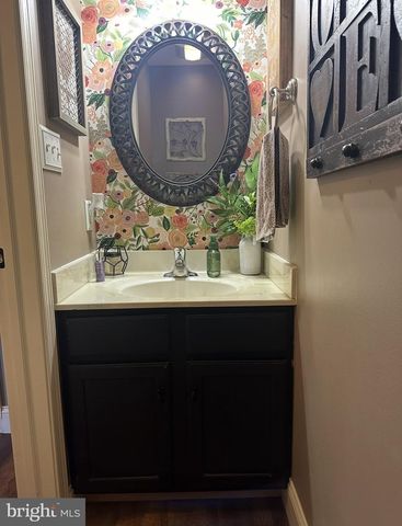 6357 BAYBERRY AVE, Manheim, PA 17545