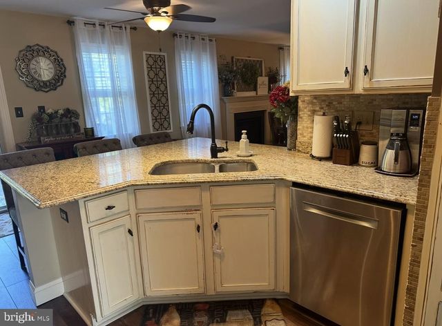 6357 BAYBERRY AVE, Manheim, PA 17545