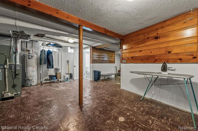 8291 Bingham Street, Detroit, MI 48228