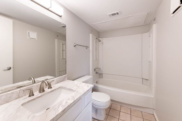 4552 Chaha Road 202, Garland, TX 75043