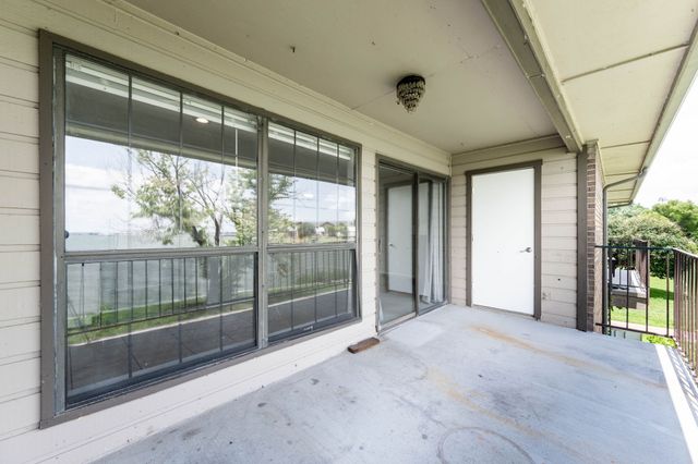 4552 Chaha Road 202, Garland, TX 75043