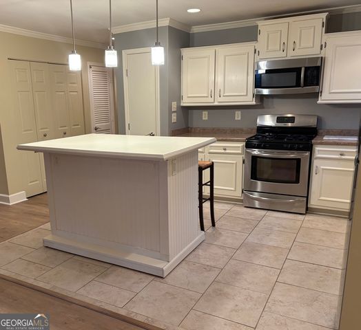 1914 Powers Ferry Trace SE, Marietta, GA 30067