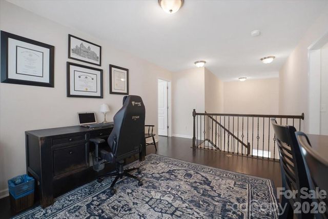 5122 Mount Clare Lane, Charlotte, NC 28210