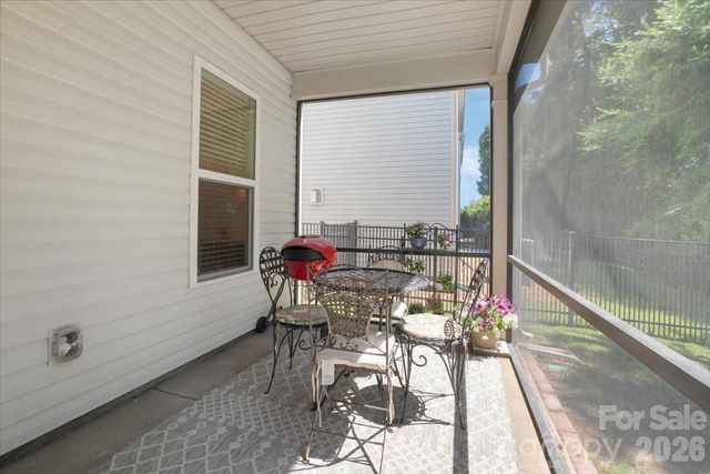 5122 Mount Clare Lane, Charlotte, NC 28210