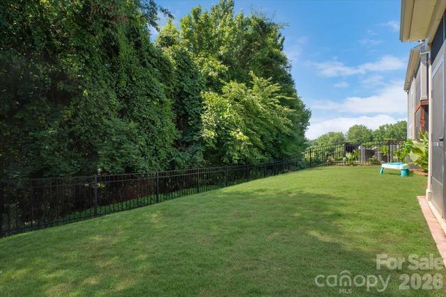 5122 Mount Clare Lane, Charlotte, NC 28210