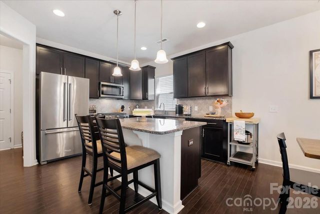 5122 Mount Clare Lane, Charlotte, NC 28210