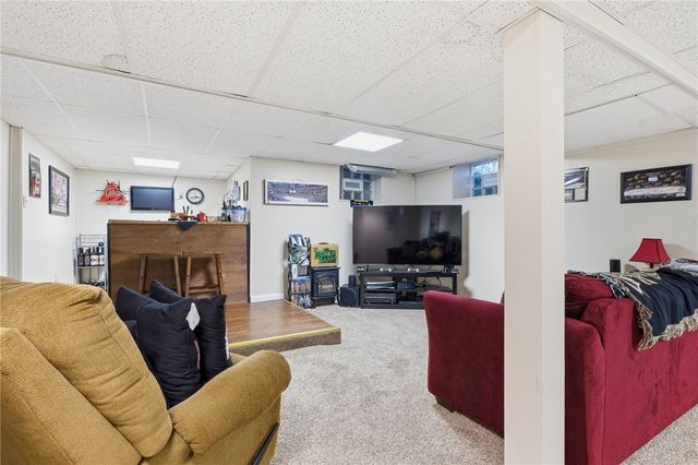3236 Central Dr, South Park, PA 15332