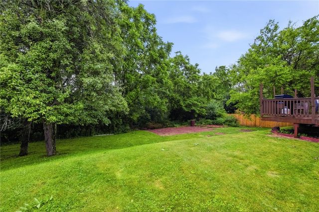 3236 Central Dr, South Park, PA 15332