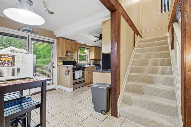 3236 Central Dr, South Park, PA 15332