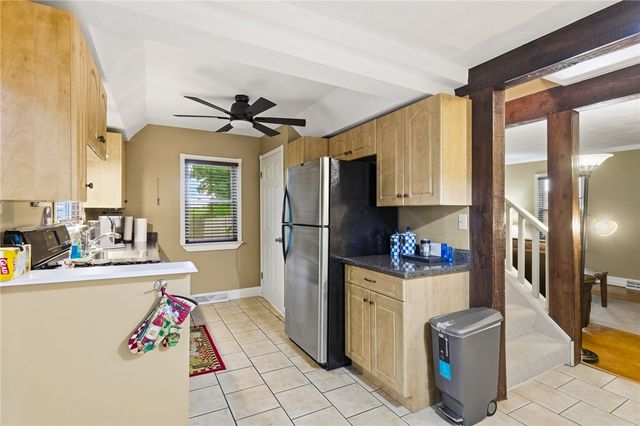 3236 Central Dr, South Park, PA 15332