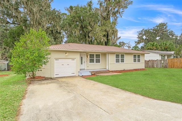 172 SE SAINT MARGARETS STREET, Lake City, FL 32025