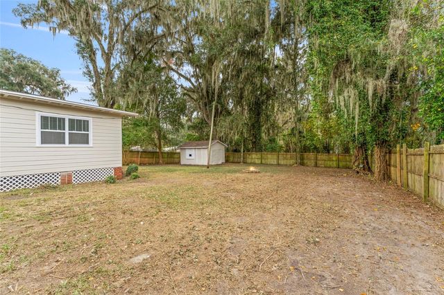 172 SE SAINT MARGARETS STREET, Lake City, FL 32025
