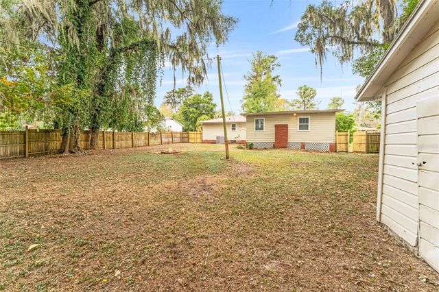 172 SE SAINT MARGARETS STREET, Lake City, FL 32025
