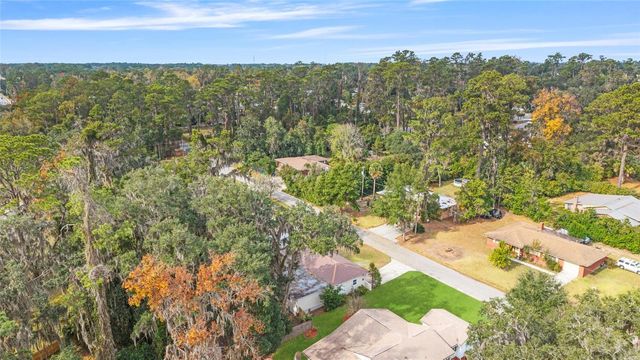 172 SE SAINT MARGARETS STREET, Lake City, FL 32025