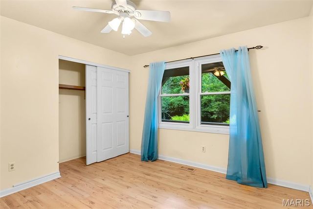 3837 Fleur Du Bois Drive, Florissant, MO 63034