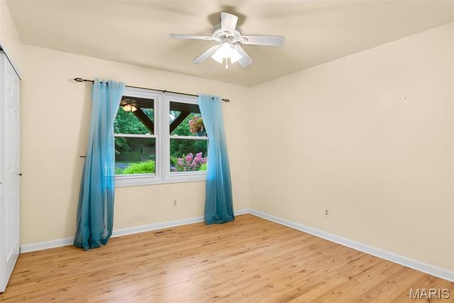 3837 Fleur Du Bois Drive, Florissant, MO 63034