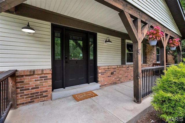 3837 Fleur Du Bois Drive, Florissant, MO 63034