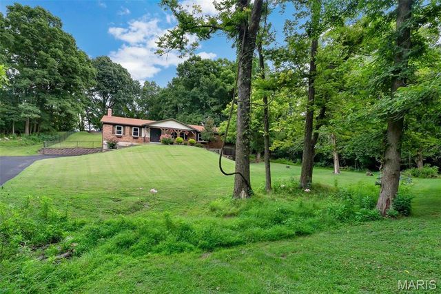 3837 Fleur Du Bois Drive, Florissant, MO 63034