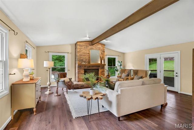 3837 Fleur Du Bois Drive, Florissant, MO 63034