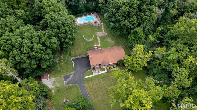 3837 Fleur Du Bois Drive, Florissant, MO 63034