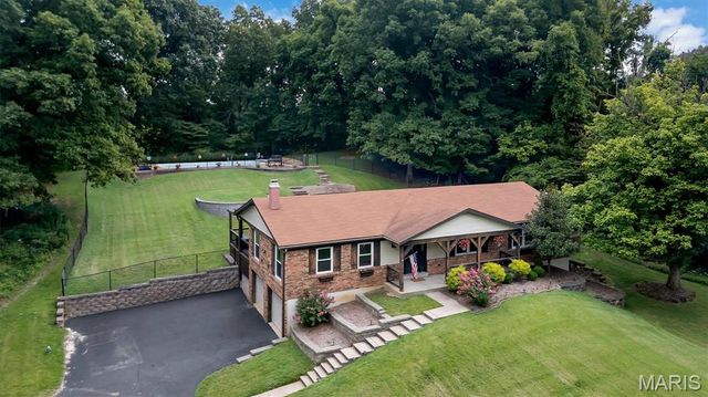 3837 Fleur Du Bois Drive, Florissant, MO 63034