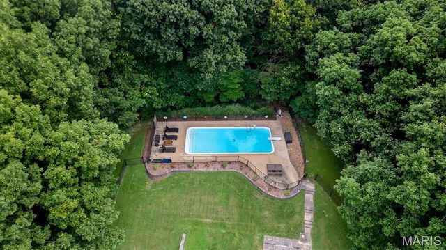 3837 Fleur Du Bois Drive, Florissant, MO 63034