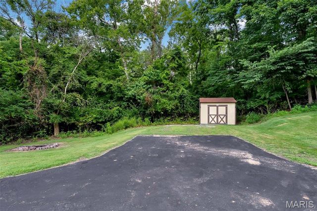 3837 Fleur Du Bois Drive, Florissant, MO 63034