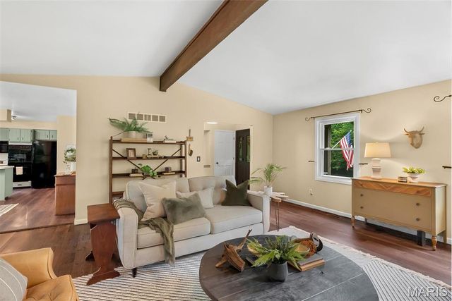 3837 Fleur Du Bois Drive, Florissant, MO 63034