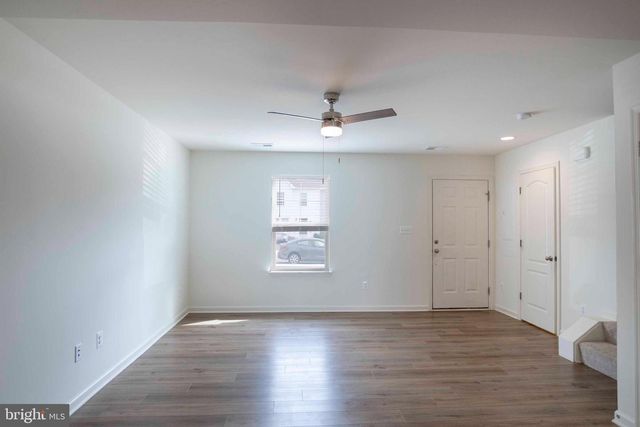 15 PITCH PINE CT, Bunker Hill, WV 25413
