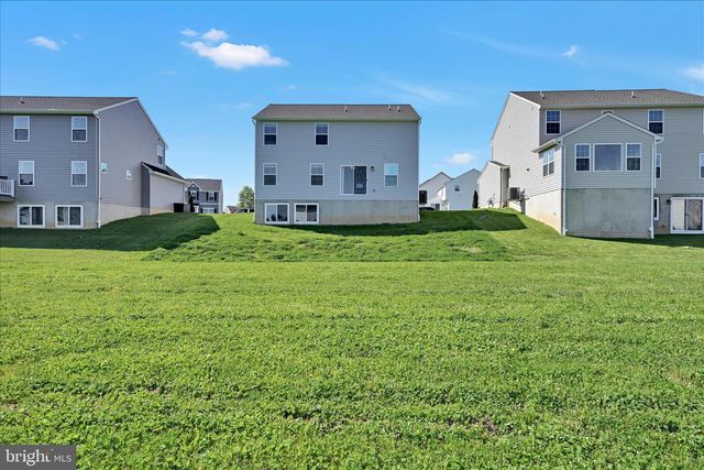 145 APPALOOSA DR, Marietta, PA 17547