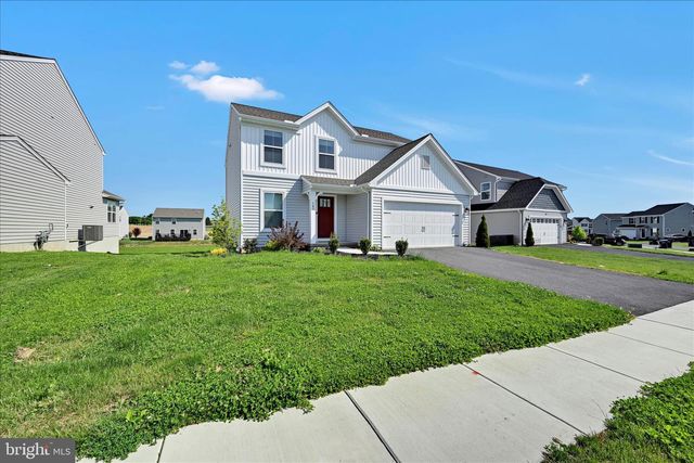 145 APPALOOSA DR, Marietta, PA 17547