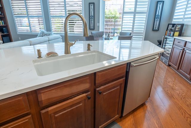 220 Cashman Cir, Sacramento, CA 95835