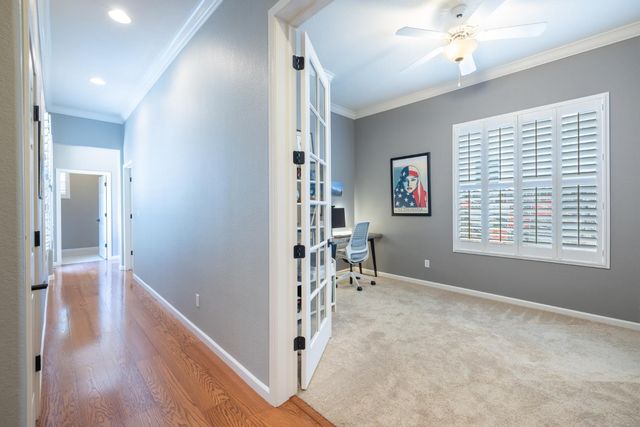 220 Cashman Cir, Sacramento, CA 95835