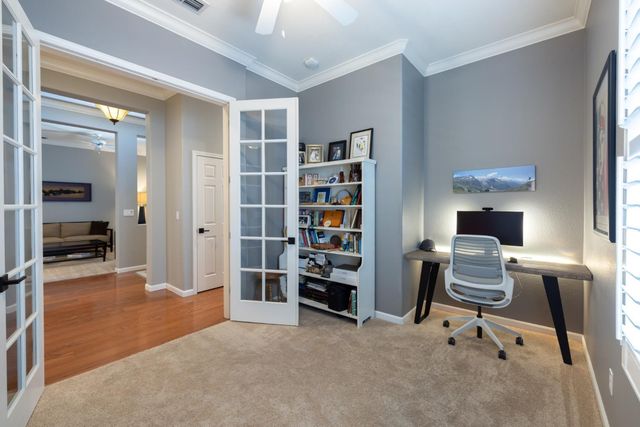 220 Cashman Cir, Sacramento, CA 95835