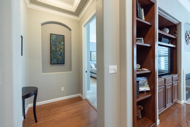 220 Cashman Cir, Sacramento, CA 95835