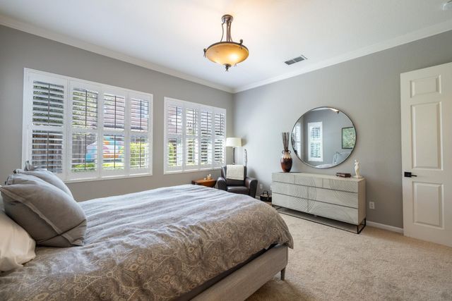 220 Cashman Cir, Sacramento, CA 95835