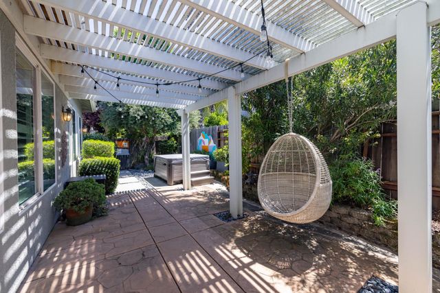 220 Cashman Cir, Sacramento, CA 95835