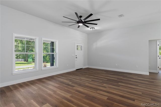 3058 E Crown Drive, Inverness, FL 34453
